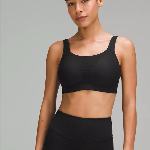 lululemon athletica Other - Lululemon Black Sports Bra